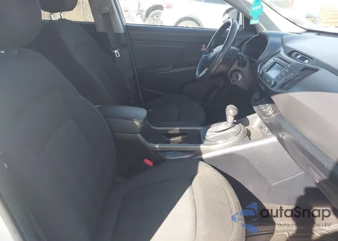 2013 Kia Sportage Lx z USA, uszkodzony, nr VIN KNDPB3A26D7497160